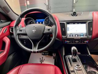 MASERATI Levante usata, con Sedile posteriore sdoppiato