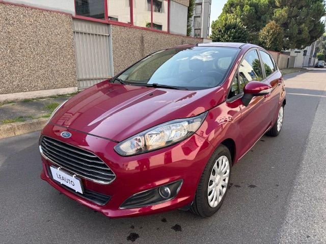 FORD Fiesta usata, con Controllo trazione