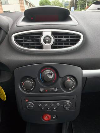 RENAULT Clio usata, con Immobilizzatore elettronico