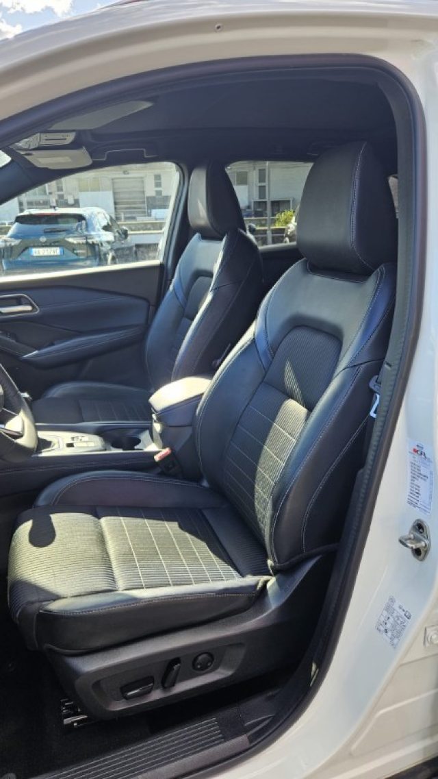 NISSAN Qashqai usata, con Interni in pelle