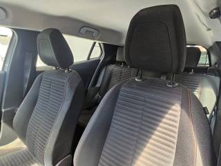 PEUGEOT 2008 usata, con Touch screen