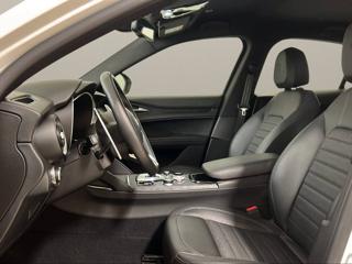 ALFA ROMEO Stelvio usata, con Chiusura centralizzata