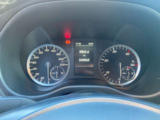 MERCEDES-BENZ Vito usata 15