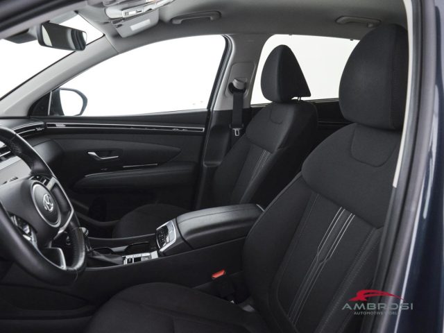 HYUNDAI Tucson usata 8