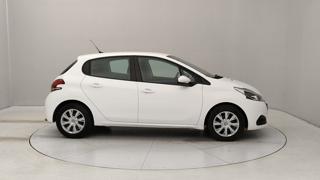 PEUGEOT 208 usata, con Autoradio
