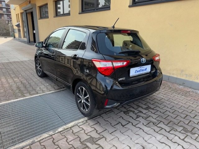 TOYOTA Yaris usata, con Boardcomputer