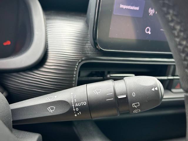 JEEP Avenger usata, con MP3