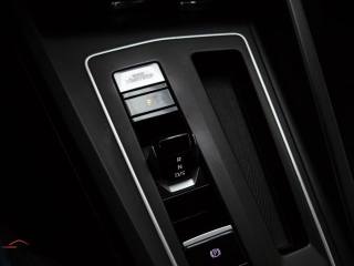 VOLKSWAGEN Golf usata, con Cruise Control