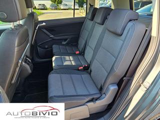 VOLKSWAGEN Touran usata, con Controllo trazione