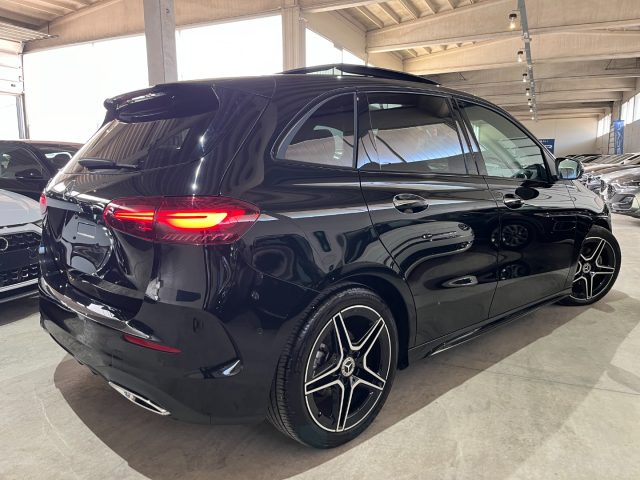 MERCEDES-BENZ B 180 usata, con Cerchi in lega