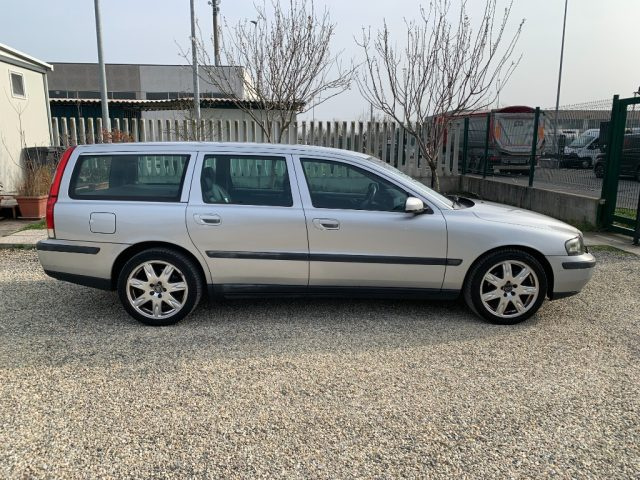 VOLVO V70 usata, con Airbag Passeggero