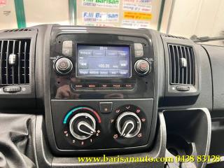 PEUGEOT Boxer usata, con USB