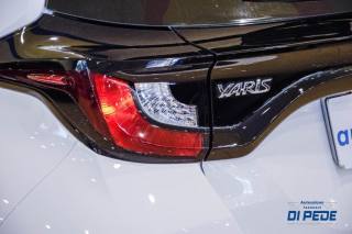 TOYOTA Yaris usata, con Controllo elettronico della corsia