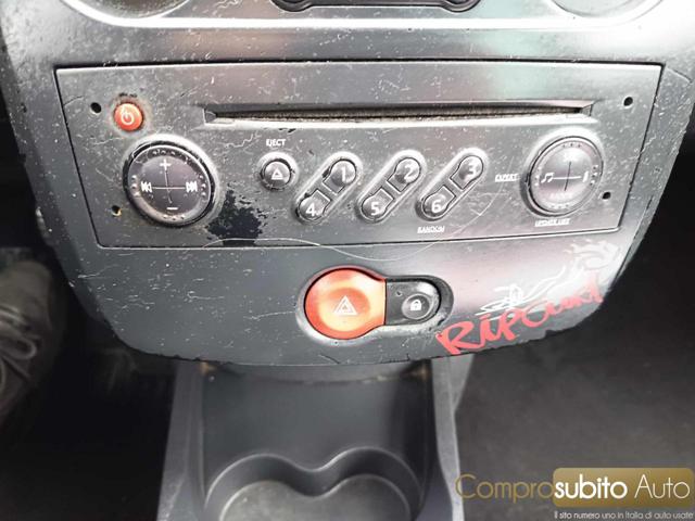RENAULT Clio usata, con Immobilizzatore elettronico