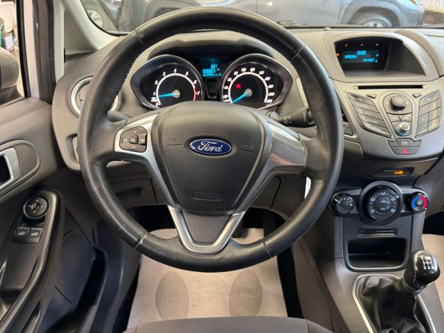 FORD Fiesta usata, con Servosterzo