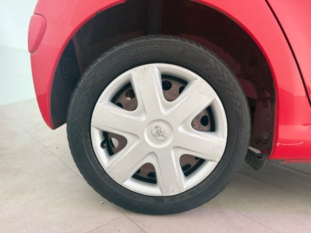 TOYOTA Aygo usata 10