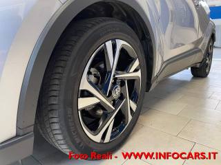 TOYOTA C-HR usata, con Vetri oscurati