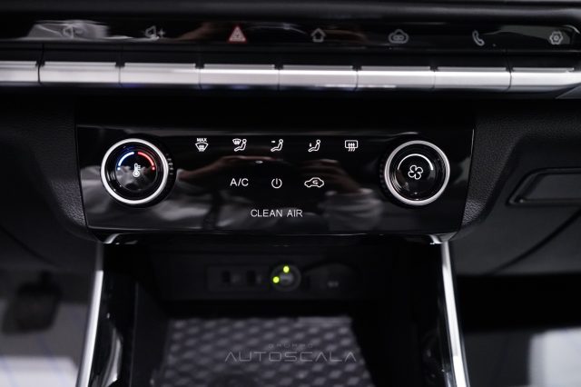 DR MOTOR DR 5.0 usata, con Vetri oscurati