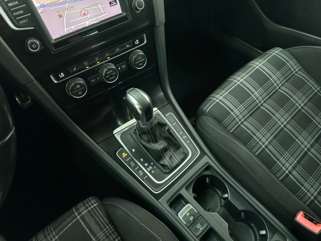VOLKSWAGEN Golf GTD usata, con Controllo automatico clima