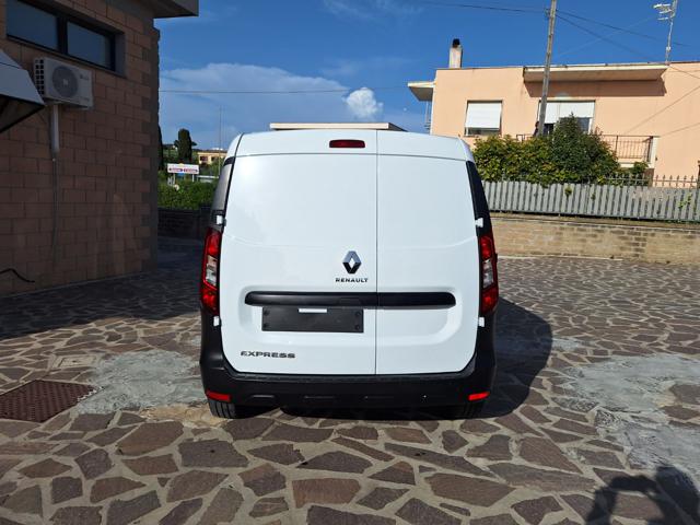 RENAULT Express usata, con Autoradio