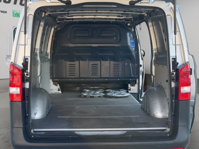MERCEDES-BENZ Vito usata 14