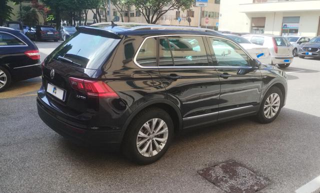 VOLKSWAGEN Tiguan usata, con Climatizzatore