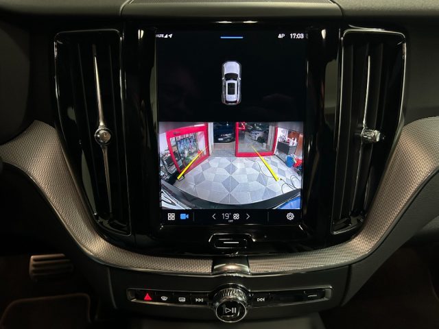 VOLVO XC60 usata, con Park Distance Control
