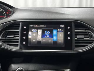 PEUGEOT 308 usata, con Airbag testa