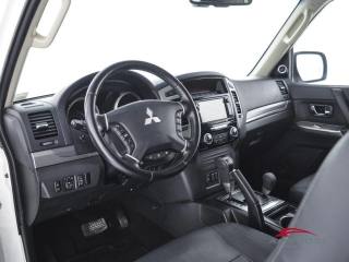 MITSUBISHI Pajero usata 7