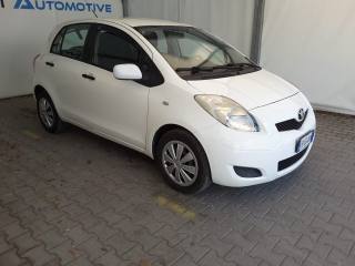 TOYOTA Yaris usata, con Airbag