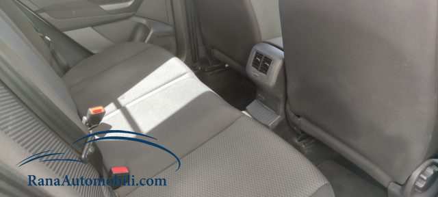 VOLKSWAGEN T-Roc usata, con Cerchi in lega