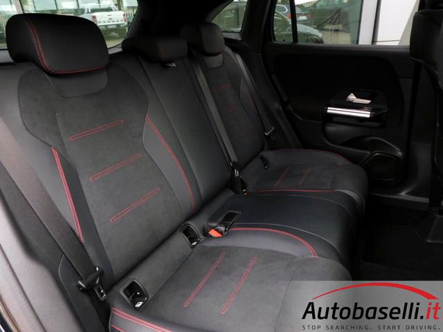 MERCEDES-BENZ GLA 180 usata, con Sistema di navigazione