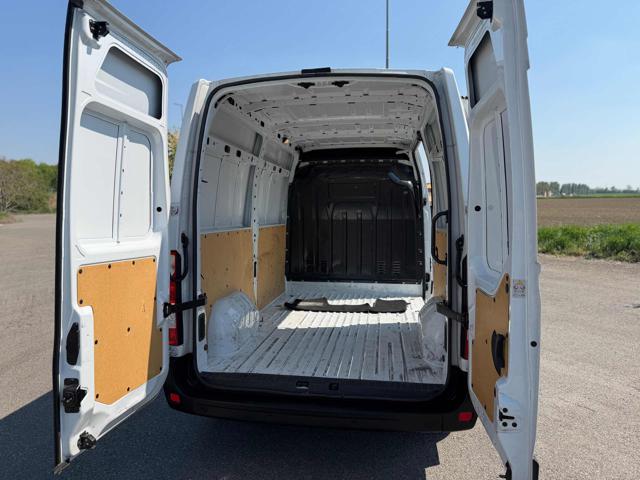 RENAULT Master usata 13
