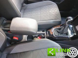 VOLKSWAGEN T-Roc usata, con Airbag testa