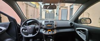 TOYOTA RAV 4 usata, con USB