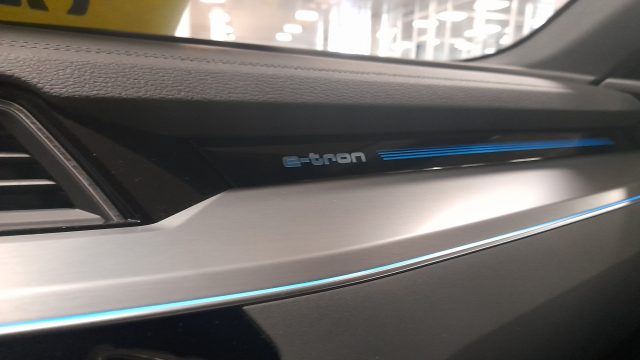 AUDI e-tron usata 37