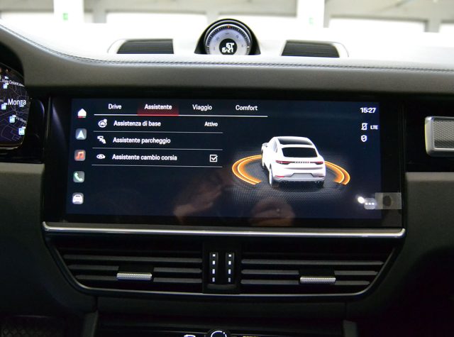 PORSCHE Cayenne usata, con Controllo trazione
