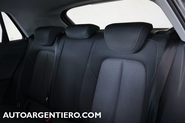 AUDI Q2 usata, con Sensori di parcheggio posteriori