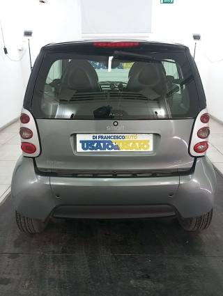 SMART ForTwo usata, con Autoradio