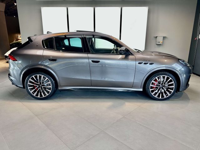 MASERATI Grecale usata, con Alzacristalli elettrici