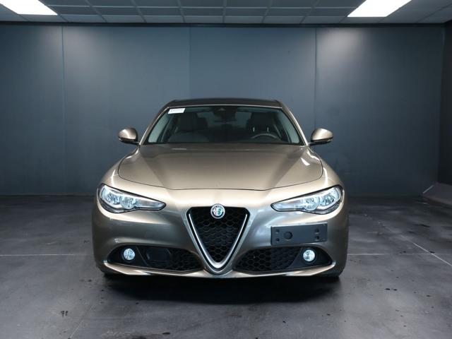 ALFA ROMEO Giulia usata, con Autoradio