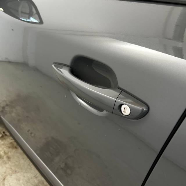PEUGEOT 2008 usata, con Autoradio digitale