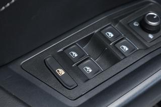 VOLKSWAGEN T-Roc usata, con Autoradio digitale