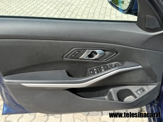BMW 318 usata, con Specchietti laterali elettrici