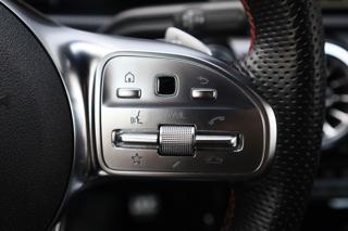 MERCEDES-BENZ CLA 220 usata, con Isofix