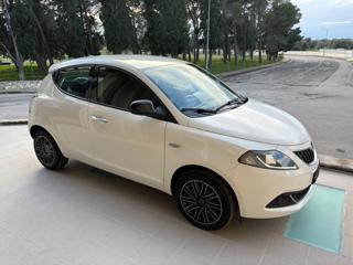 LANCIA Ypsilon usata, con Airbag laterali