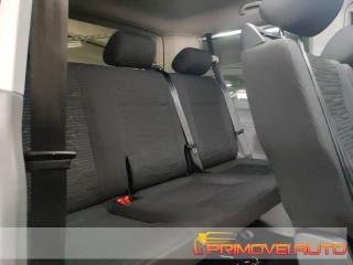 VOLKSWAGEN Caravelle usata, con Servosterzo
