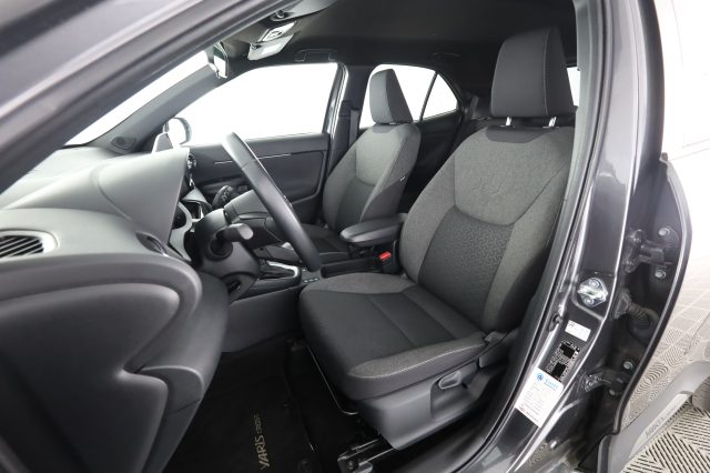 TOYOTA Yaris Cross usata 2