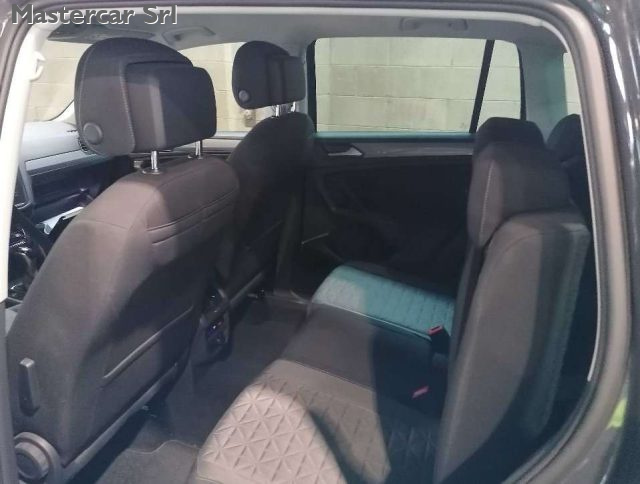 VOLKSWAGEN Tiguan usata, con Boardcomputer