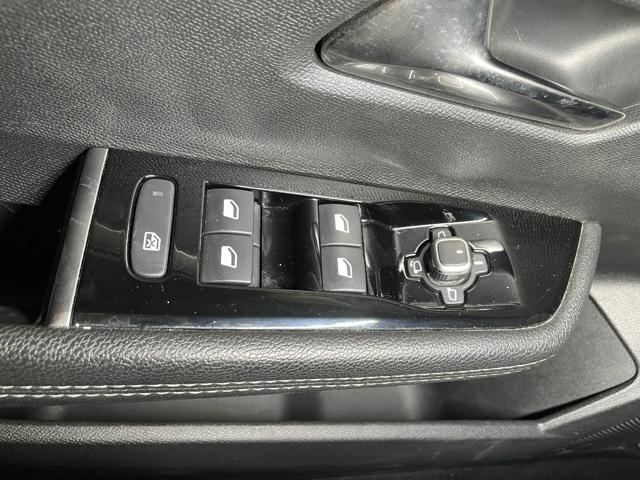 OPEL Astra usata, con Specchietti laterali elettrici